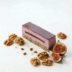 Entremets Épicure dacquoise noix figues – Maison Lavoisier Bruxelles